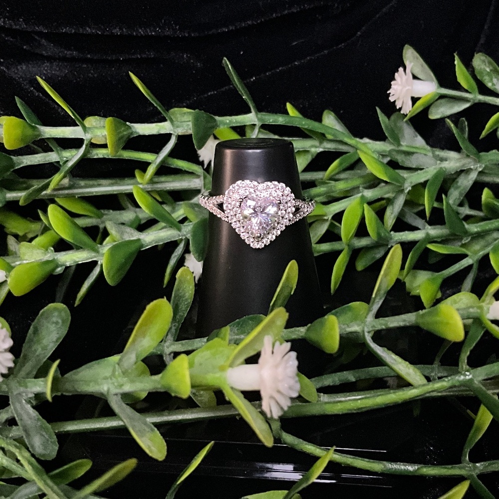 Double Pave Heart Moissanite Ring Sz 6